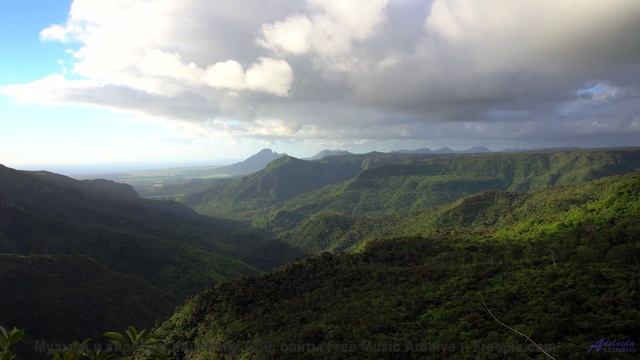 Музыка открывает мир заново на фоне этих красот - Design Yourself -- Blue Sky Moon -- Prophet and Lo