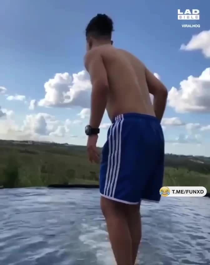 Фонтан , который лишает молодости😁