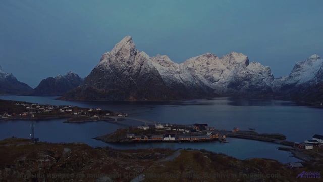 Это видео - как теплый плед в холодный вечер! - You -- Vincent Augustus -- Nightlife for Morning Peo
