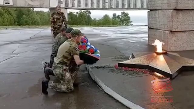 «Дело наше правое! Победа будет за нами!»: участники СВО и волонтёры Братска отметили День России!
