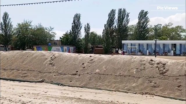 Анапа Центральный пляж сегодня 17 июня 2025. Анапа после шторма, обстановка на пляже. Погода в Анапе