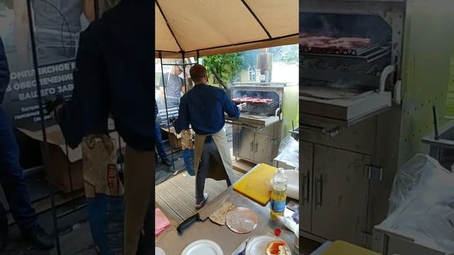 Как приготовить сочные стейки в гриль печи Voldone, секреты от шеф повара