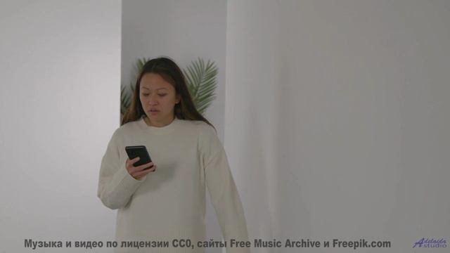 Хочется бежать по полям под этот невероятный саунд - В ушанке, в корысти, с лохами -- Александр Неду