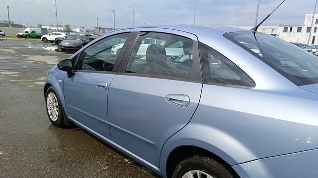 Fiat Linea 1.4 MT (120 л.с.) 2011
