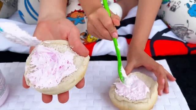Мистер Макс • Mister Max - Провели Целый день у папы в машине Макс и Катя