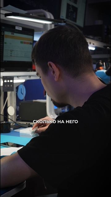 Про фанатов SE первого поколения