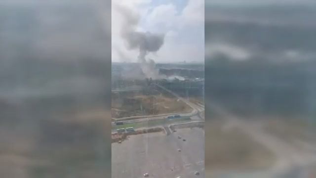 Иранские ракеты атаковали ряд объектов в г. Герцлия недалеко от столицы Израиля, 17.06.2025