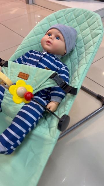 Шезлонг баунсер детский Luxmom