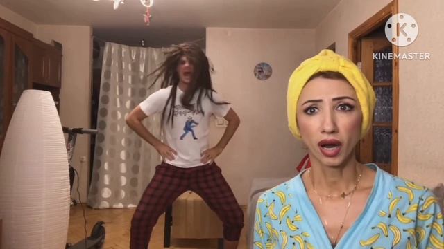 У меня горит задний габарит мем