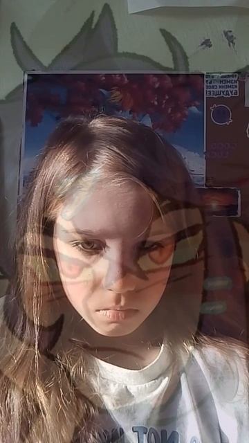 только взгляд похож 😂👁