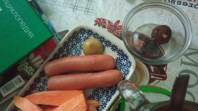 Завтрак с книгой: оладьи, закваске, семья и сезон)