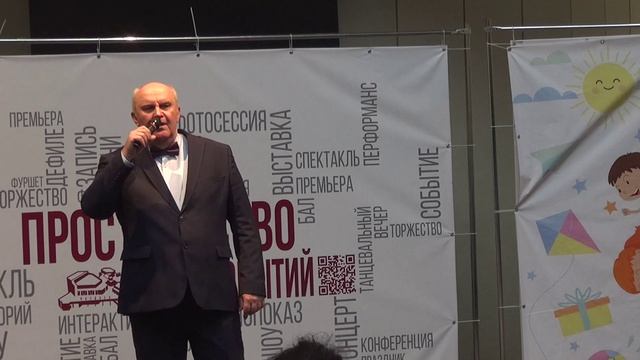 Серенада Трубадура. (Г. Гладков, Ю. Энтин). Исполняет Сергей Ольховый.
