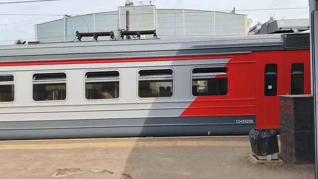 Электропоезд Эд-4-м. Ж/Д станция «Купчино»