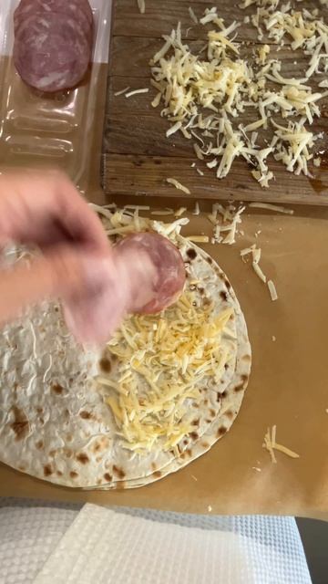 Быстрый завтрак. Кесадилья.