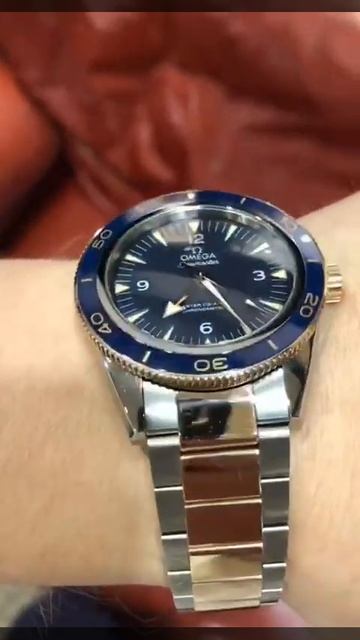 Часы наручные Omega Seamaster 300 Omega Master Co-Axial 233.60.41.21.03.001