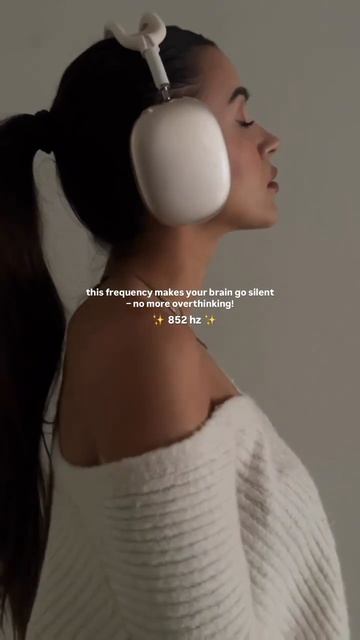 852 hz frequency = makes negative thoughts go silent and helps to focus 💭✨ no more overthinking!