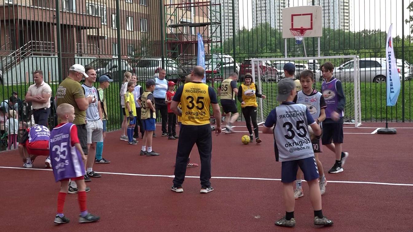 В Новосибирске продолжают появляться площадки для игровых видов спорта