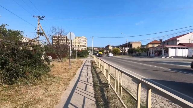 В сторону Супсеха. Зашли в магазин Ермолино в Анапе