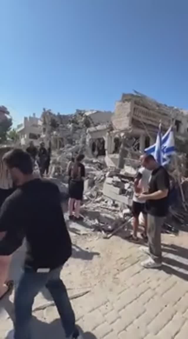 🔴После иранских бомбардировок Изр卐иль выглядит до боли похожим на «сектор Газа»🔴