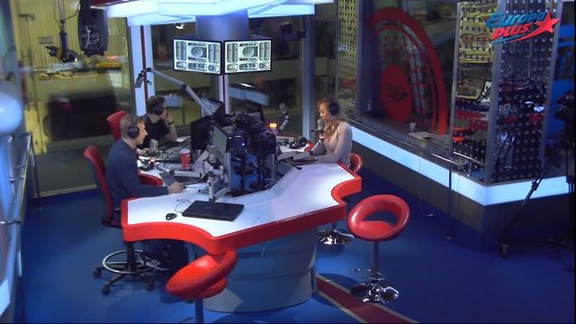 Где поклоняются Антону? 18+ (эфир #РАШ от 13.04.18)