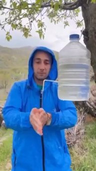 лайфхак рукомойник на природе 👍