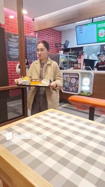 1000123544.mp4