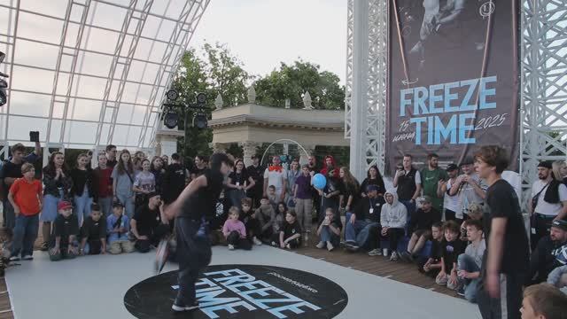 В Армавире участниками Всероссийского чемпионата по брейк-дансу стали 350 человек