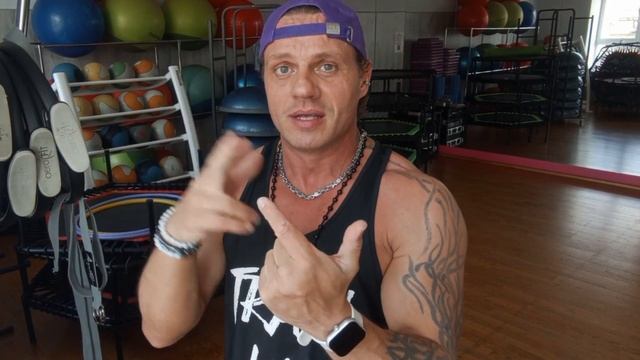 СКОЛЬКО РАЗ В НЕДЕЛЮ НУЖНО ТРЕНИРОВАТЬСЯ❓️♂️