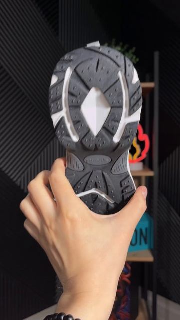 Sprandi Enigma Silver