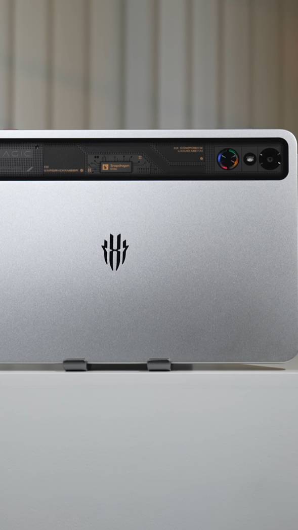 Red Magic Gaming Pad 3 Pro - Сверхмощный КАРМАННЫЙ МОНСТР #shorts ##RedMagicGamingPad3Proreview🔥🎮