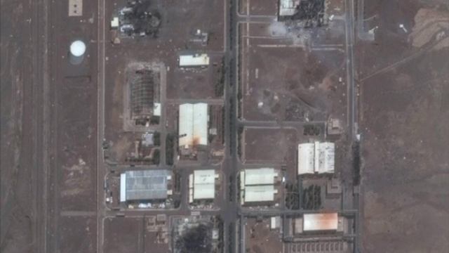 Израиль мог поразить подземные залы обогащения урана в иранском Натанзе, заявили в МАГАТЭ.