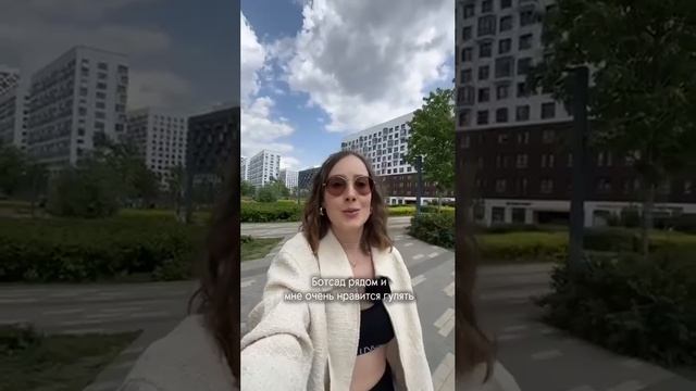 Релокантка вернулась в Москву и ей офигенно. Кто их впускает?