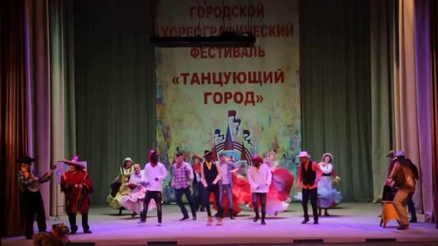 "Техас . Сельский праздник"  Лариса Шаталова и ансамбль"Ретро"