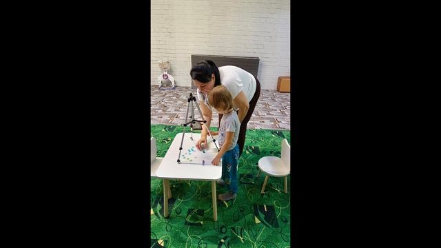 Мультизнайка.Занятие по лепке "Гусеница"