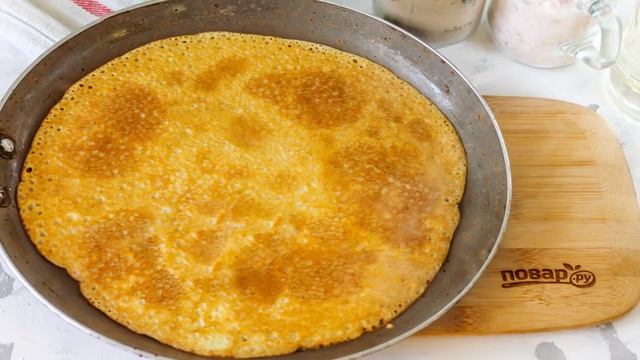 Блинчики с икрой и сыром