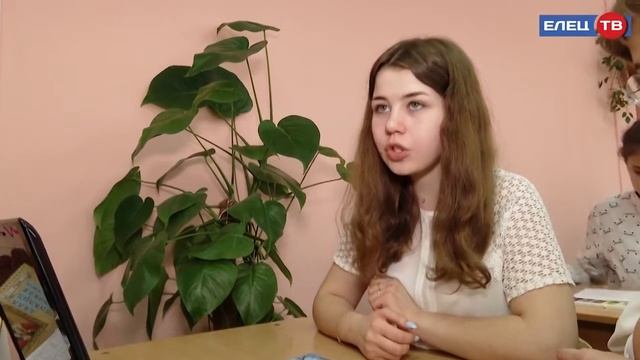 Будущее в их руках: школьники участвуют в творческих конкурсах на тему выборов