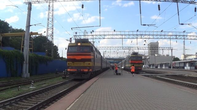 ЧС4Т-614 с поездом №497/498 Ижевск-Адлер.