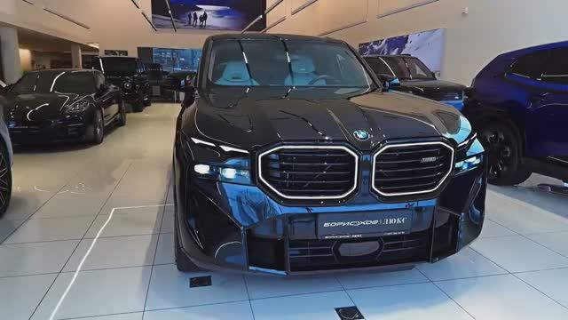 BMW XM  2025 обзор