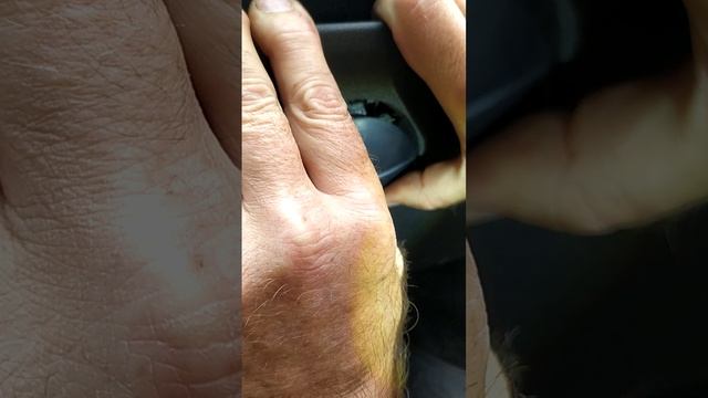 Ручка бардачка Пежо Ситроен.