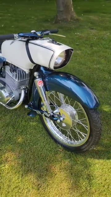 Classic moto