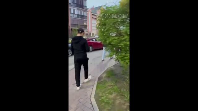 В Химках иностранный специалист из Таджикистана УСТРОИЛ нелегальных хостелов !!!