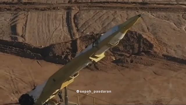 Иран впервые применил против Израиля двухступенчатую сверхтяжёлую баллистическую ракету «Саджил»