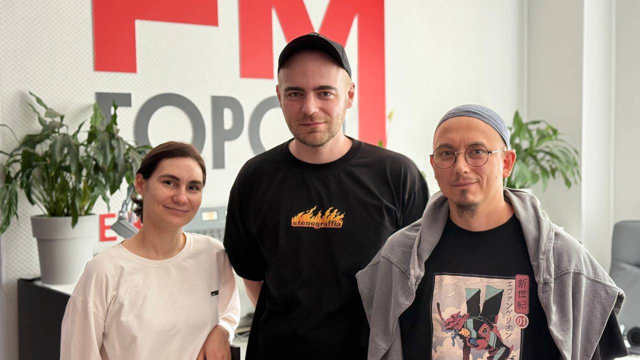 Рисуем где угодно! Даже фонарь выпрямили!