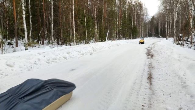 Путешествие на снегоходах