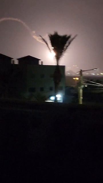 Полное видео падения израильской зенитной ракеты в ходе неудачного запуска !!!