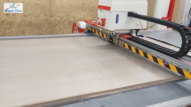 Автоматический раскройный комплекс Investronica CV70