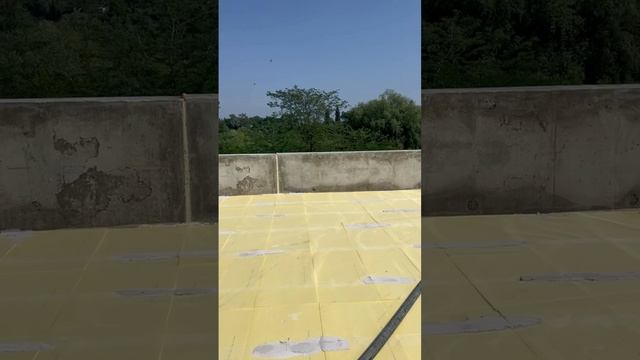 Готовый дом 8.8×11.8 м с удобной эксплуатируемой крышей для отдыха и дел. Стильный и тёплый.