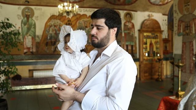 Видео съёмка таинства крещения. Крещение Авелин