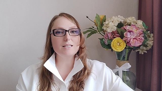 сколько мерча делать художнику?