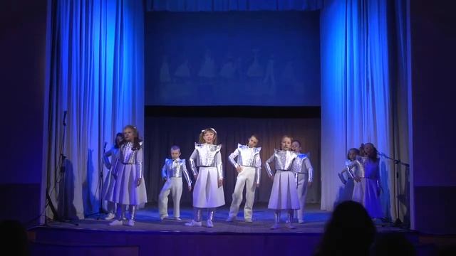 Творческий отчетный концерт детского объединения "Весна" и "Соловушки"